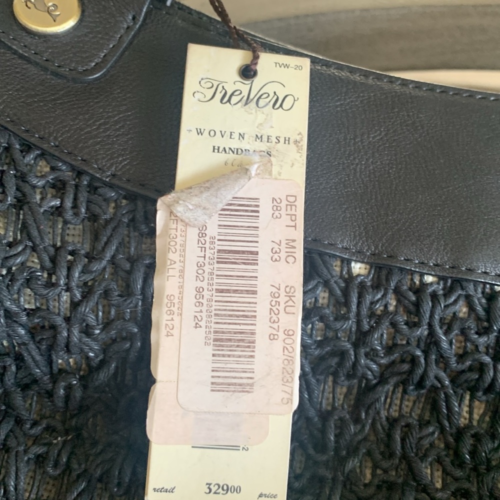 NWT TreVero Woven mesh Black leather and gold hardware Gorgeous handbag !!! - Picture 6 of 12